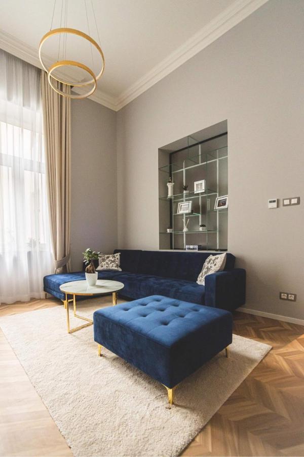 Luxury Gold 2 Bedroom Apartment Budapeste Exterior foto