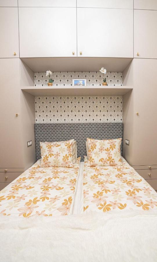 Luxury Gold 2 Bedroom Apartment Budapeste Exterior foto